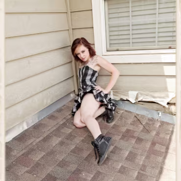 Avery_Greyson-Roof_Top Avery_Greyson-Roof_Top