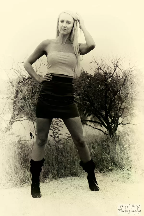 Chelsea Marie Bandw 09 23 2022 064 