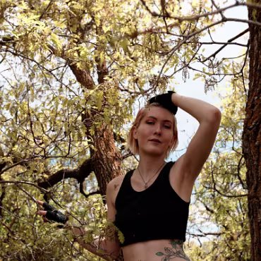 Dagney Simir Hales Dagney Simir Hales