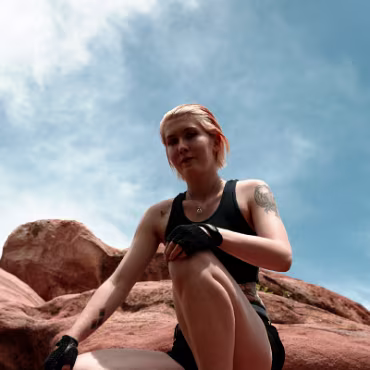 Dagney Simir Hales Dagney Simir Hales