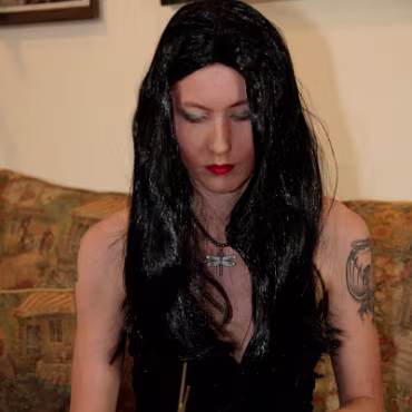 Dagney Simir Hales Dagney Simir Hales