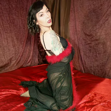 April_Teaze_3-03-10-2023-013