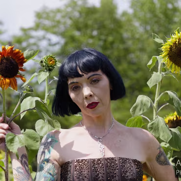 April Teaze 08 31 2022 087