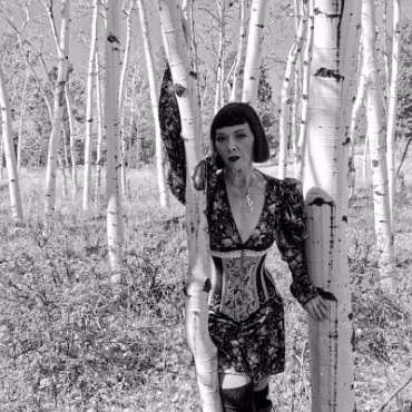 April_Teaze_Ii_B_And_W-10-17-2022-019