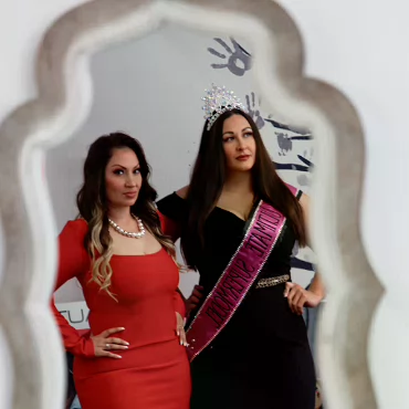 Photographs Salon Opening