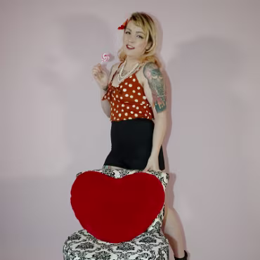 Studio Pinup Shoot 02 02 2019 160 Gathered together in the 