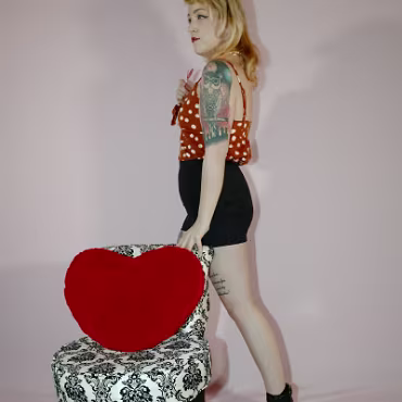 Studio Pinup Shoot 02 02 2019 167 Gathered together in the 