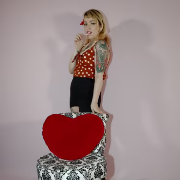 Studio Pinup Shoot 02 02 2019 169 Gathered together in the 