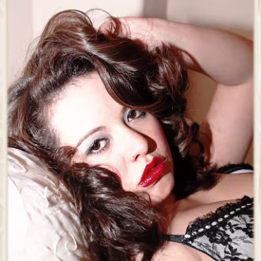 Angel Ann We were supposed to shoot outdoors but the the weather was horrible. So we hurredly put together this in-door shoot using all of Amanda's favorite 