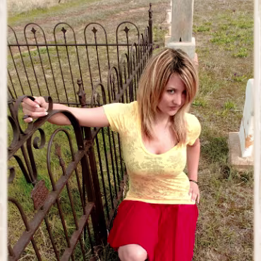 AshleyKay and Amanda Sue