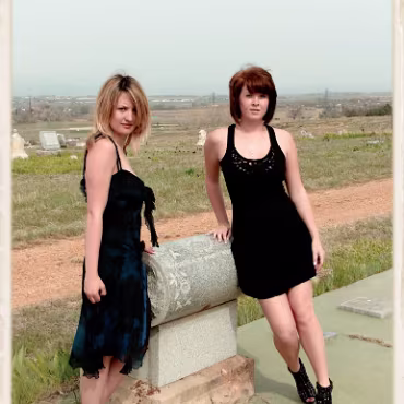 AshleyKay and Amanda Sue