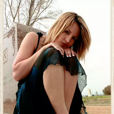 AshleyKay and Amanda Sue