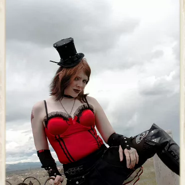 Coral Amber Lambert