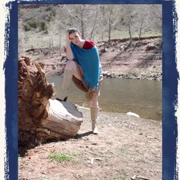 Dangerous Curves The many facits of sara cate as we spend an afternoon photographing/