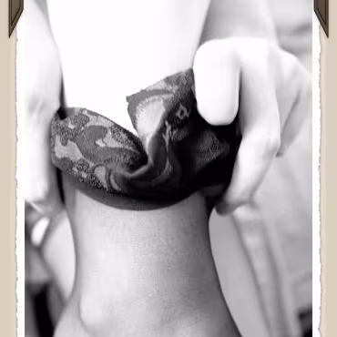 Dangerous Curves The many facits of sara cate as we spend an afternoon photographing/