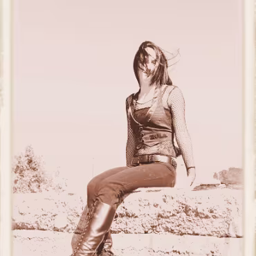 Heather Brown - Part 2 Our 2nd shoot together worked perfectly. Heather wanted to shoot at the 