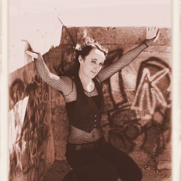 Heather Brown - Part 2 Our 2nd shoot together worked perfectly. Heather wanted to shoot at the 