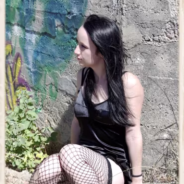 Heather Brown - Part 2 Our 2nd shoot together worked perfectly. Heather wanted to shoot at the 