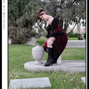 Jenae and Skot A lazy afternoon in Denver Colorado with Jeanae and Skot.