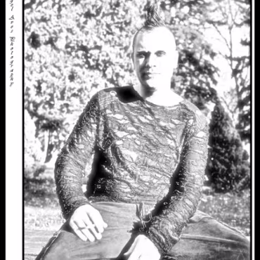 Jenae and Skot A lazy afternoon in Denver Colorado with Jeanae and Skot.