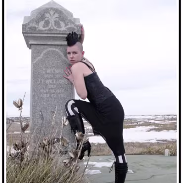 Lola Carmen Listerine Now here is attitude and poise at it's best.