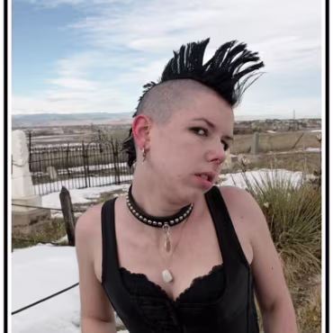 Lola Carmen Listerine Now here is attitude and poise at it's best.