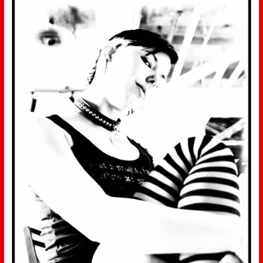 Lola Carmen Listerine Now here is attitude and poise at it's best.