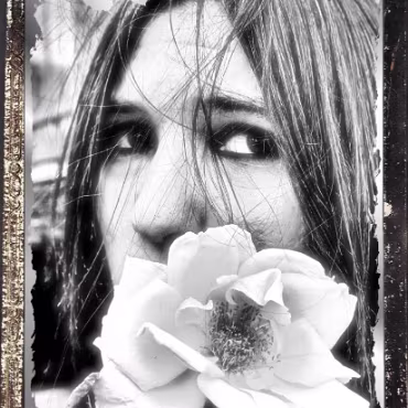 Lucy (in the sky) A trip around 