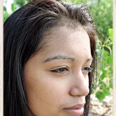 Maria A quick shoot in Loveland by the Lake.