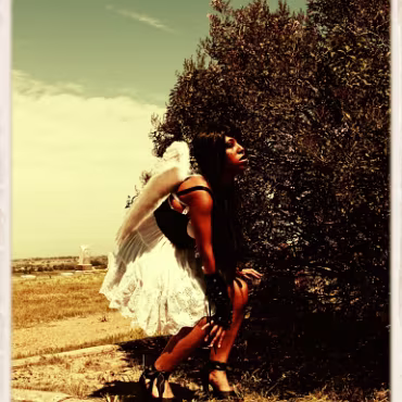 Ningyoo - Fallen Angel Our first shoot and everything went according to plan! Ningyoo, is a wonderful person but she also oozes modeling tallent . This was our first shoot together,...