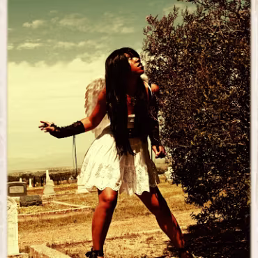 Ningyoo - Fallen Angel Our first shoot and everything went according to plan! Ningyoo, is a wonderful person but she also oozes modeling tallent . This was our first shoot together,...