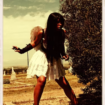 Ningyoo - Fallen Angel Our first shoot and everything went according to plan! Ningyoo, is a wonderful person but she also oozes modeling tallent . This was our first shoot together,...