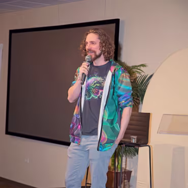 Catwalk_and_Crack-ups-16-05-2025-054