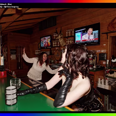 Burleque - April 2012 Burleque - April 2012