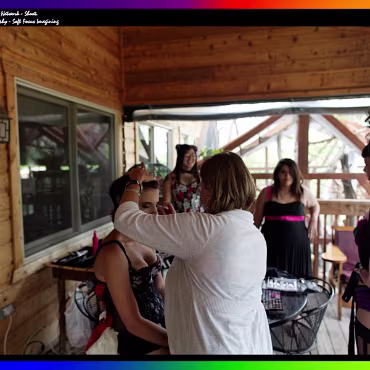 Burleque - April 2012 Burleque - April 2012