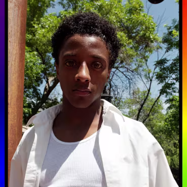 Burleque - April 2012 Burleque - April 2012