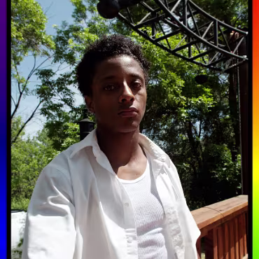 Burleque - April 2012 Burleque - April 2012