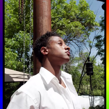 Burleque - April 2012 Burleque - April 2012