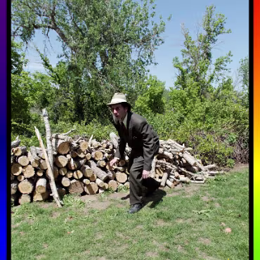 Burleque - April 2012 Burleque - April 2012