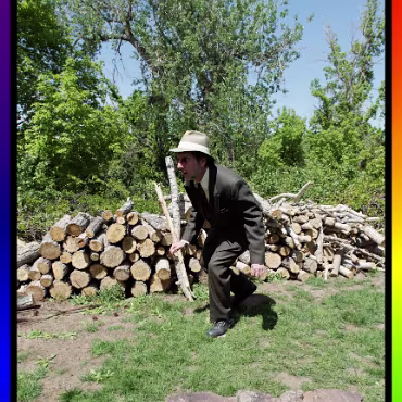 Burleque - April 2012 Burleque - April 2012