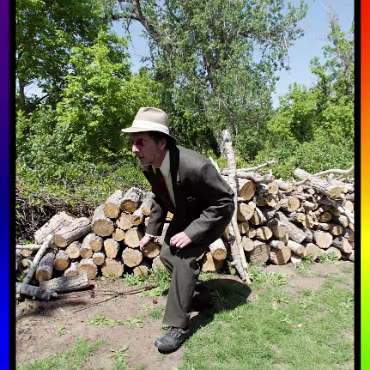 Burleque - April 2012 Burleque - April 2012