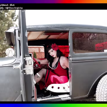 Pin Up - March 2012 Pin Up - March 2012