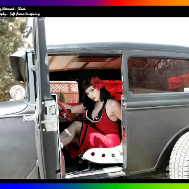 Pin Up - March 2012 Pin Up - March 2012