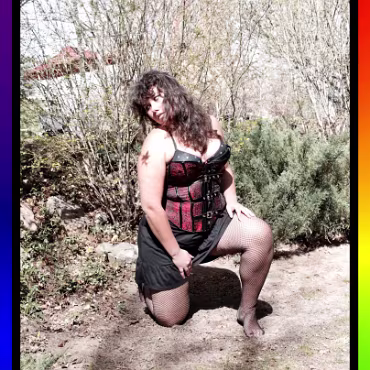 Pin Up - March 2012 Pin Up - March 2012