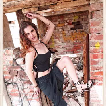 Dirty Dish And Tracey Southerly 118