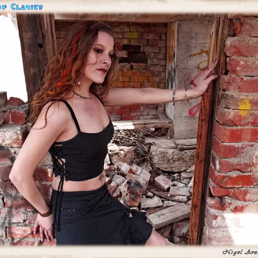 Dirty Dish And Tracey Southerly 120