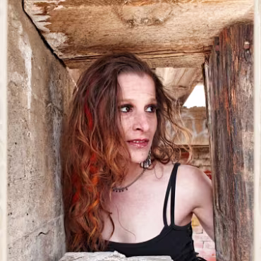 Dirty Dish And Tracey Southerly 124