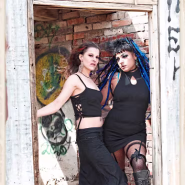 Dirty Dish And Tracey Southerly 129