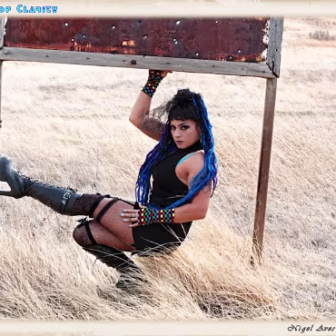 Dirty Dish And Tracey Southerly 162