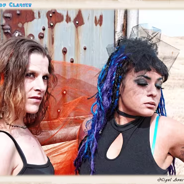 Dirty Dish And Tracey Southerly 181